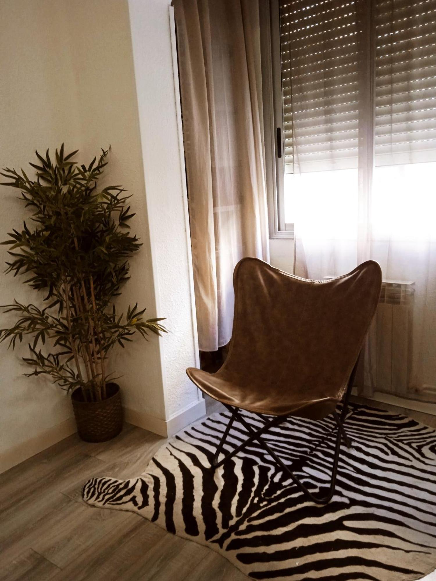 Berceo 21 Apartment Logrono Luaran gambar